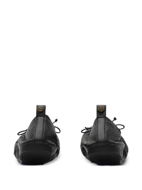 Burberry perforated gathered ballet flats - Black