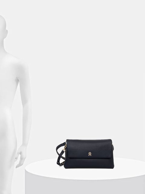 Tommy Hilfiger torebka kolor granatowy AW0AW17695