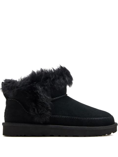 UGG Classic Ultra Mini Chalet boots - Black - zdjęcie produktu nr 1