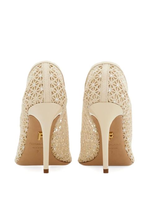 Ferragamo 90mm macramé pumps - White