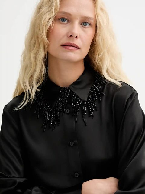 ISABELLE BLANCHE koszula damska kolor czarny regular z kołnierzykiem klasycznym IS25FW-C079-T008 - zdjęcie produktu nr 2