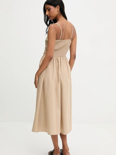 Answear.LAB sukienka kolor beżowy midi rozkloszowana - zdjęcie produktu nr 2