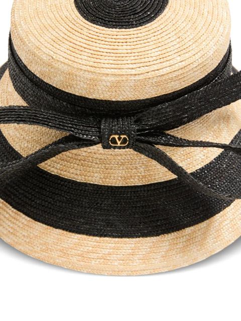 Valentino Garavani signature bow straw bucket hat - Neutrals