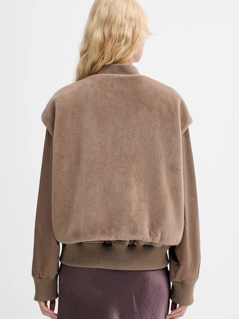 BOSS kurtka bomber kolor brązowy przejściowa oversize 50546846