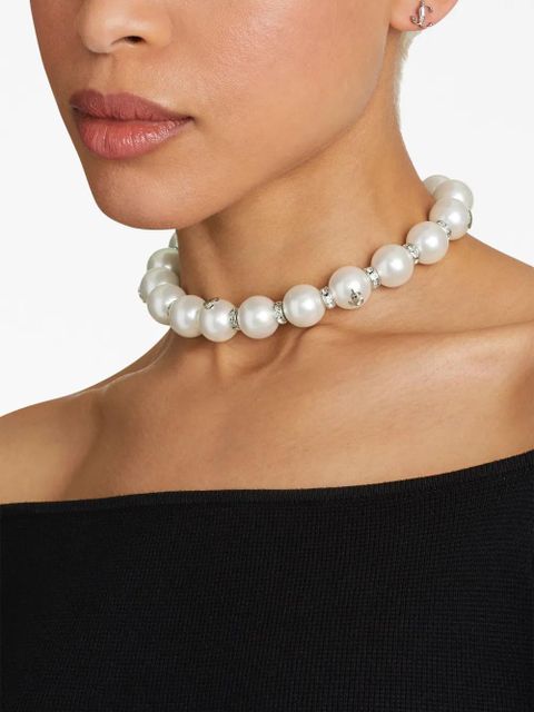 Jimmy Choo debossed-logo pearl-detail necklace - Silver