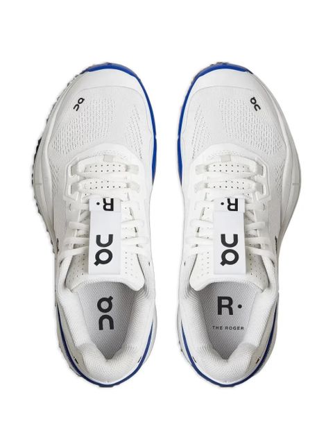 On Running perforated-detail trainers - White
