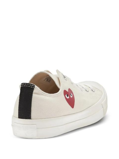 Comme Des Garçons heart sneakers - Neutrals