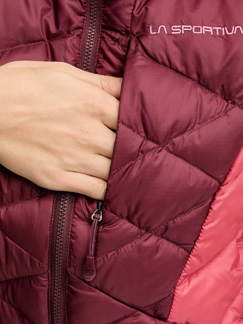 LA Sportiva kurtka sportowa puchowa Pinnacle Down kolor bordowy ZASJ098