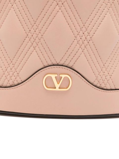 Valentino Garavani Vlogo bucket bag - Pink