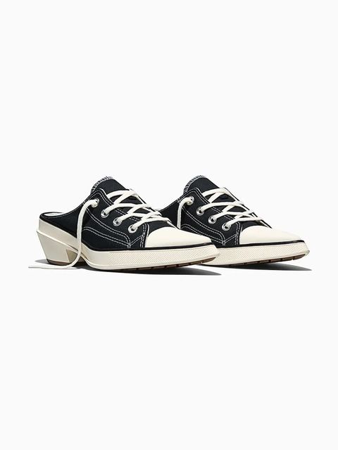 Converse klapki Chuck 70 De Luxe Pointed Mule - zdjęcie produktu nr 1