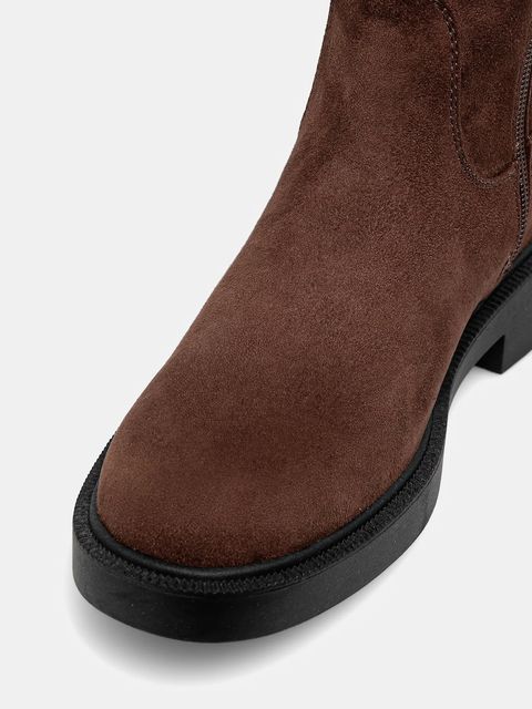 Guess kozaki FYZA2 damskie kolor brązowy na płaskim obcasie FLFF2Z ESU11