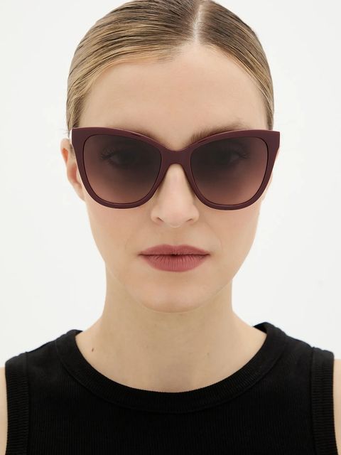 Love Moschino okulary przeciwsłoneczne damskie kolor bordowy MOL097/S