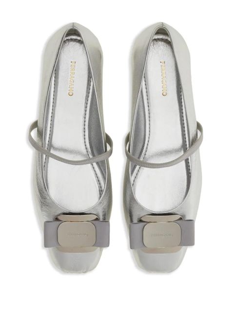 Ferragamo New Vara ballerina shoes - Silver