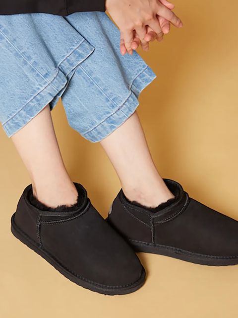 Emu Australia śniegowce zamszowe Stinger Compact kolor czarny W13013