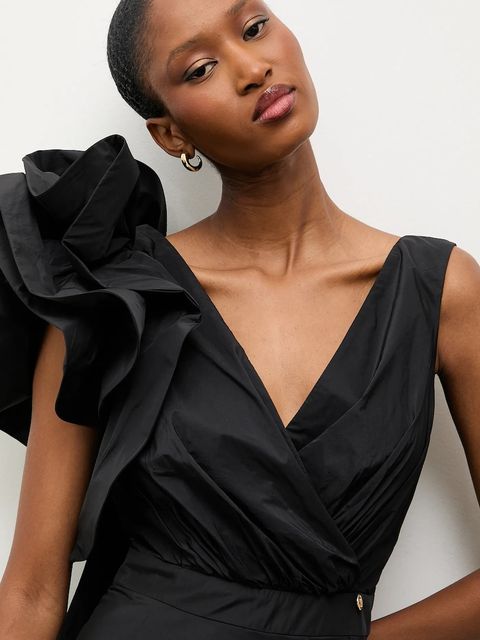 Answear.LAB sukienka kolor czarny maxi rozkloszowana