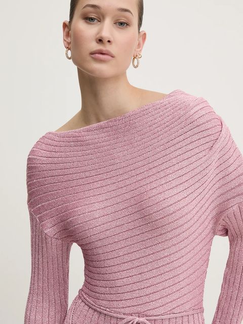 Never Fully Dressed sukienka kolor różowy maxi dopasowana NFDKN605