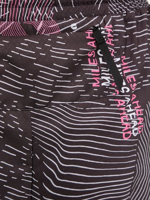 adidas Performance szorty do biegania kolor czarny wzorzyste high waist JC7389