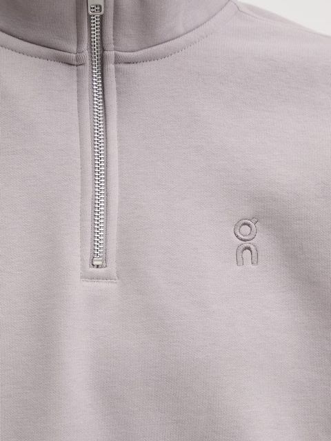 On bluza Club Collective