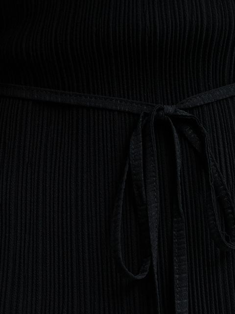 Never Fully Dressed sukienka kolor czarny maxi prosta NFDDR2980