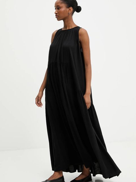 Answear.LAB sukienka kolor czarny maxi rozkloszowana