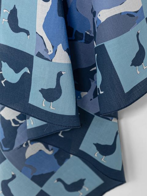 Moschino chusta bawełniana - zdjęcie produktu nr 1