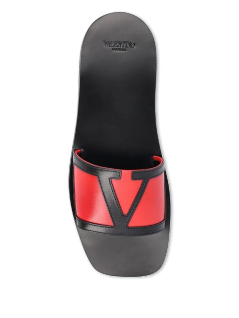 Valentino Garavani Viva Superstar VLogo leather sandals - Red