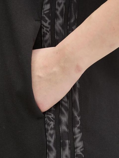 adidas sukienka W AOP Blur kolor czarny mini prosta JG6226