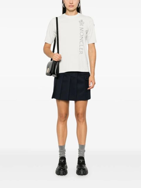 Moncler logo-appliqué T-shirt - White