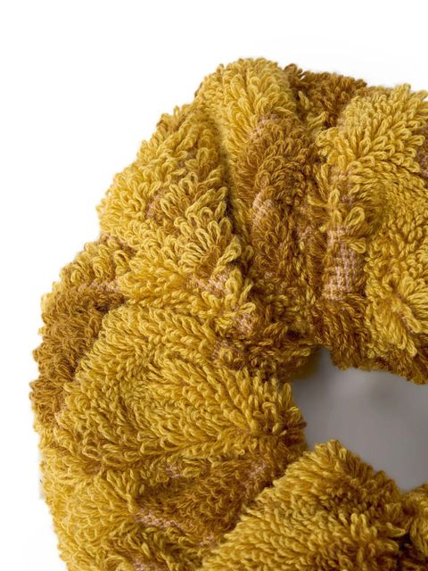 Chloé logo-engraved scrunchie - Yellow
