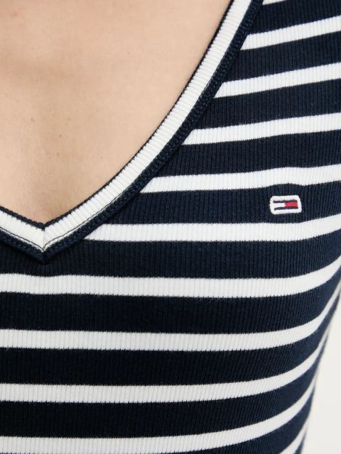 Tommy Jeans t-shirt damski kolor granatowy DW0DW17385