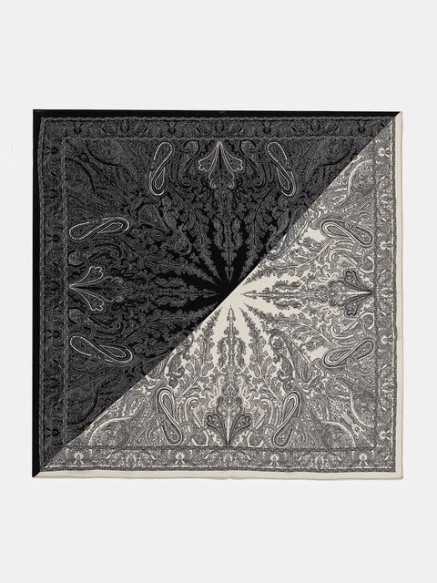 Answear.LAB apaszka jedwabna damska kolor czarny wzorzysta - zdjęcie produktu nr 1