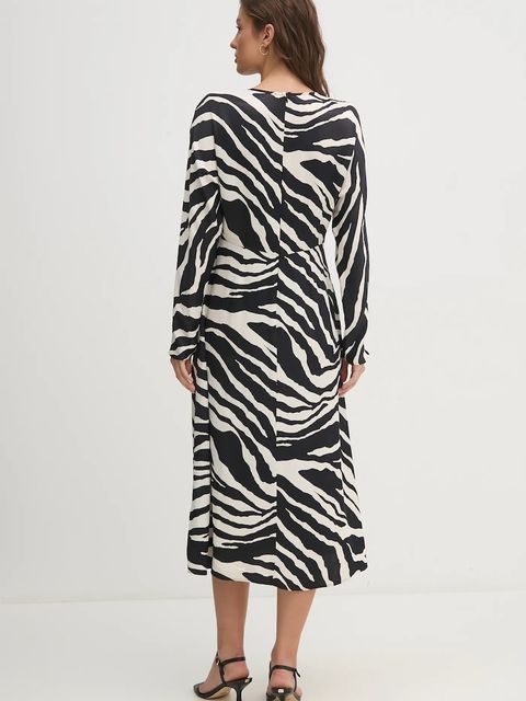 OUI sukienka kolor czarny midi rozkloszowana 90633