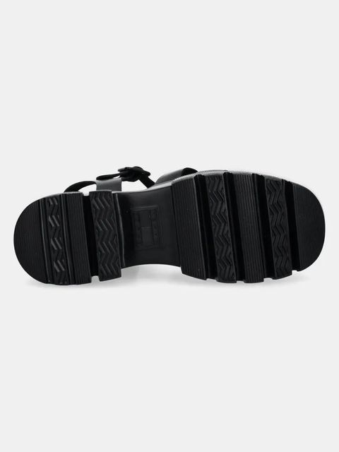 Tommy Jeans sandały skórzane FISHERMAN SANDAL damskie kolor czarny na platformie EN0EN02751