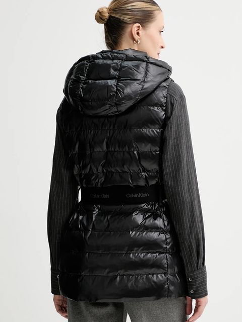 Calvin Klein bezrękawnik kolor czarny przejściowy LV044D562G