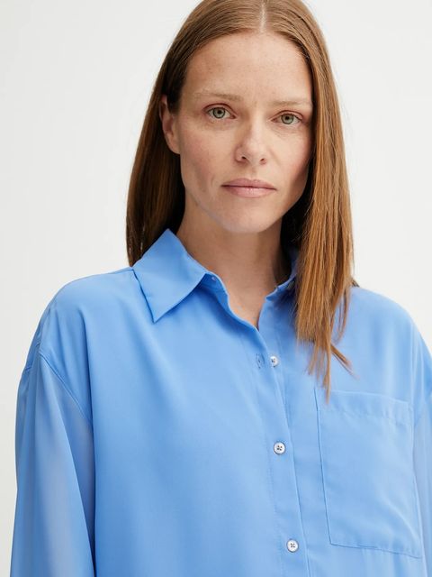 Calvin Klein koszula damska kolor niebieski relaxed z kołnierzykiem klasycznym LV044B902G