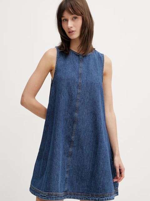 Tommy Jeans sukienka letnia jeansowa - zdjęcie produktu nr 1