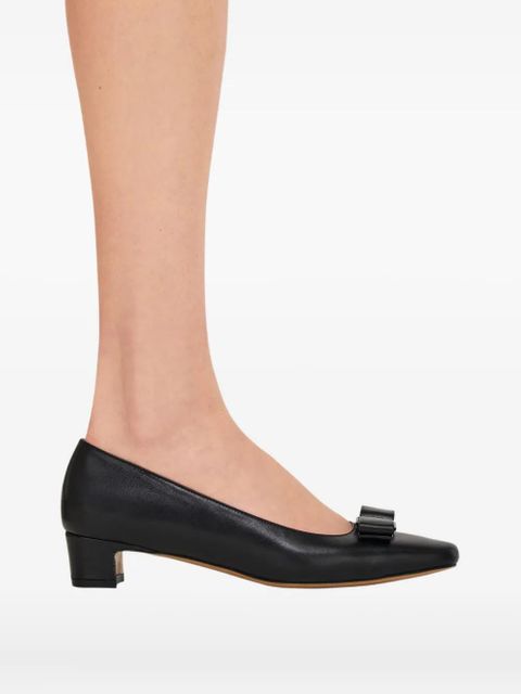 Ferragamo 30mm Iconic bow pumps - Black