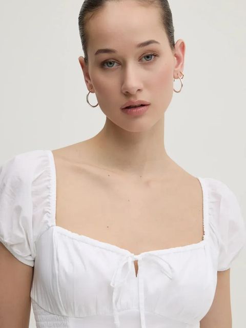 Hollister Co. sukienka bawełniana kolor biały mini rozkloszowana KI359-5085