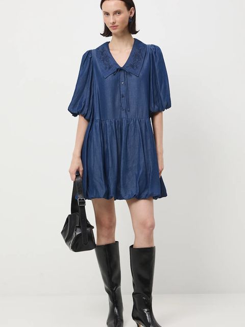 Medicine sukienka jeansowa kolor granatowy mini oversize