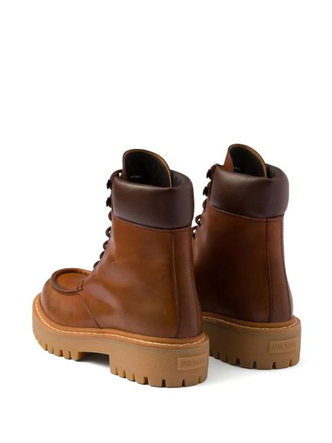 Prada lug-sole leather boots - Brown