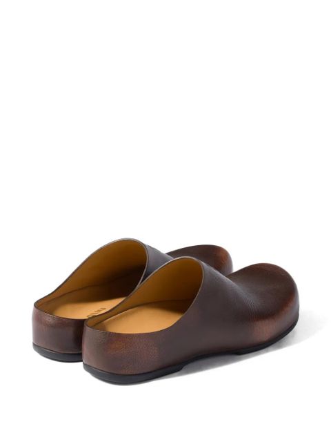 Miu Miu grained leather mules - Brown