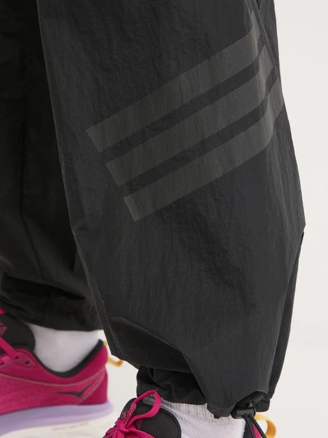 adidas spodnie dresowe Future Icons