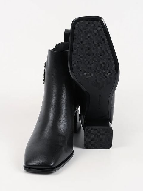 Karl Lagerfeld botki skórzane KAYLA damskie kolor czarny na słupku lekko ocieplone KL35440