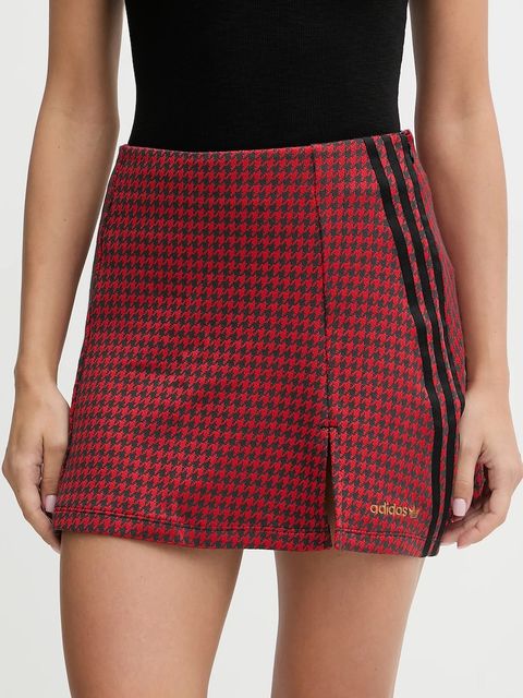 adidas Originals spódnica Tailored kolor czerwony mini rozkloszowana JW0253 - zdjęcie produktu nr 1