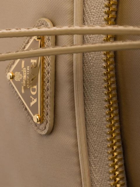 Prada Duet Re-Nylon bucket bag - Neutrals
