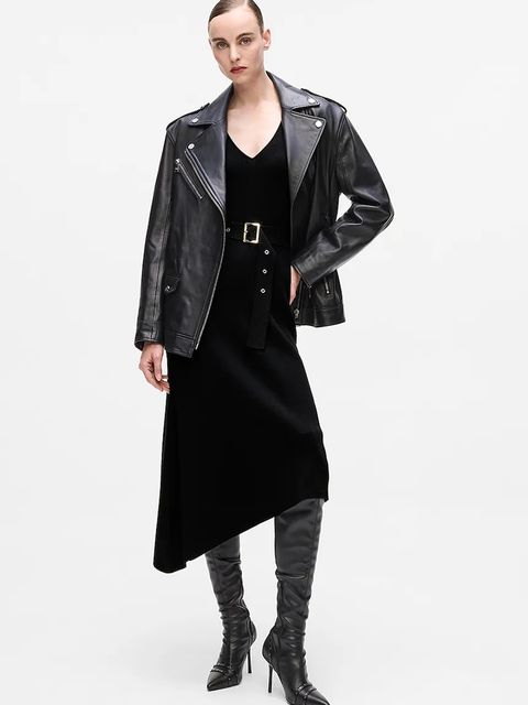 Karl Lagerfeld sukienka kolor czarny midi dopasowana A4W13026