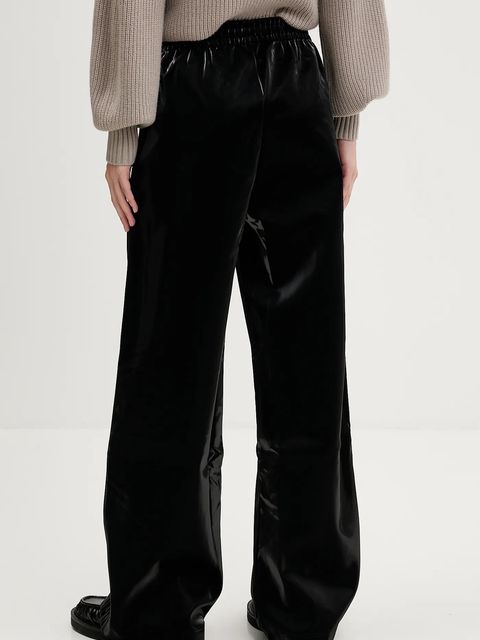 adidas Originals spodnie dresowe Holiday Tp damskie kolor czarny gładkie JV7503