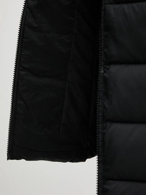 Karl Lagerfeld bezrękawnik damski kolor czarny zimowy A1W15048