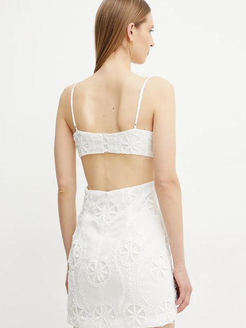Bardot sukienka kolor biały mini prosta 59750DB