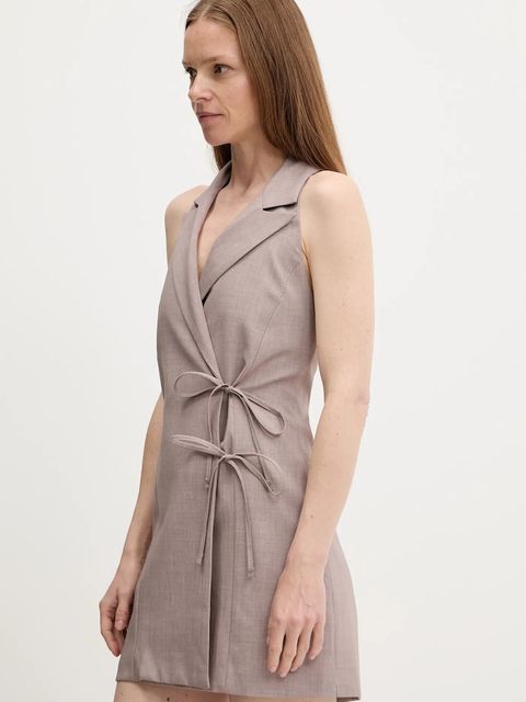 Answear.LAB sukienka kolor brązowy mini prosta